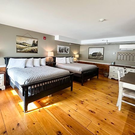 The Black Walnut Inn Amherst Exteriör bild