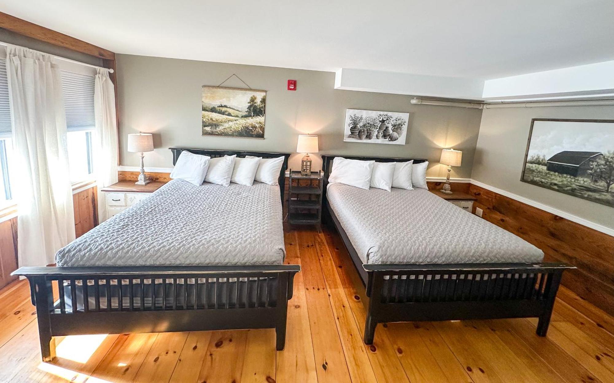 The Black Walnut Inn Amherst Exteriör bild